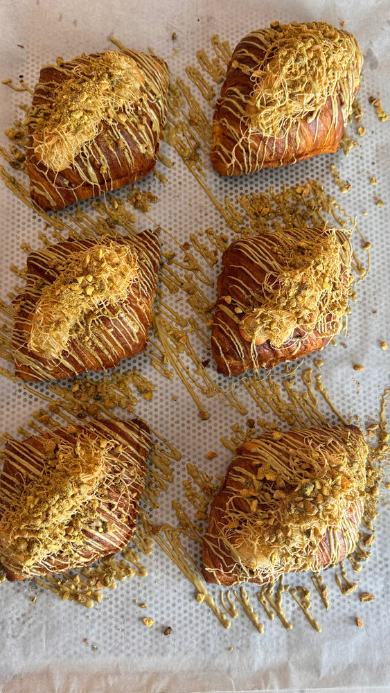 6 PACK UNBAKED PISTACHIO CROISSANTS!!