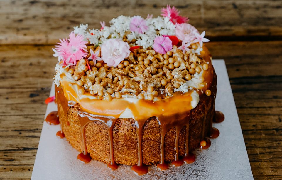 
            
                Load image into Gallery viewer, Carrot Cheesecake
            
        